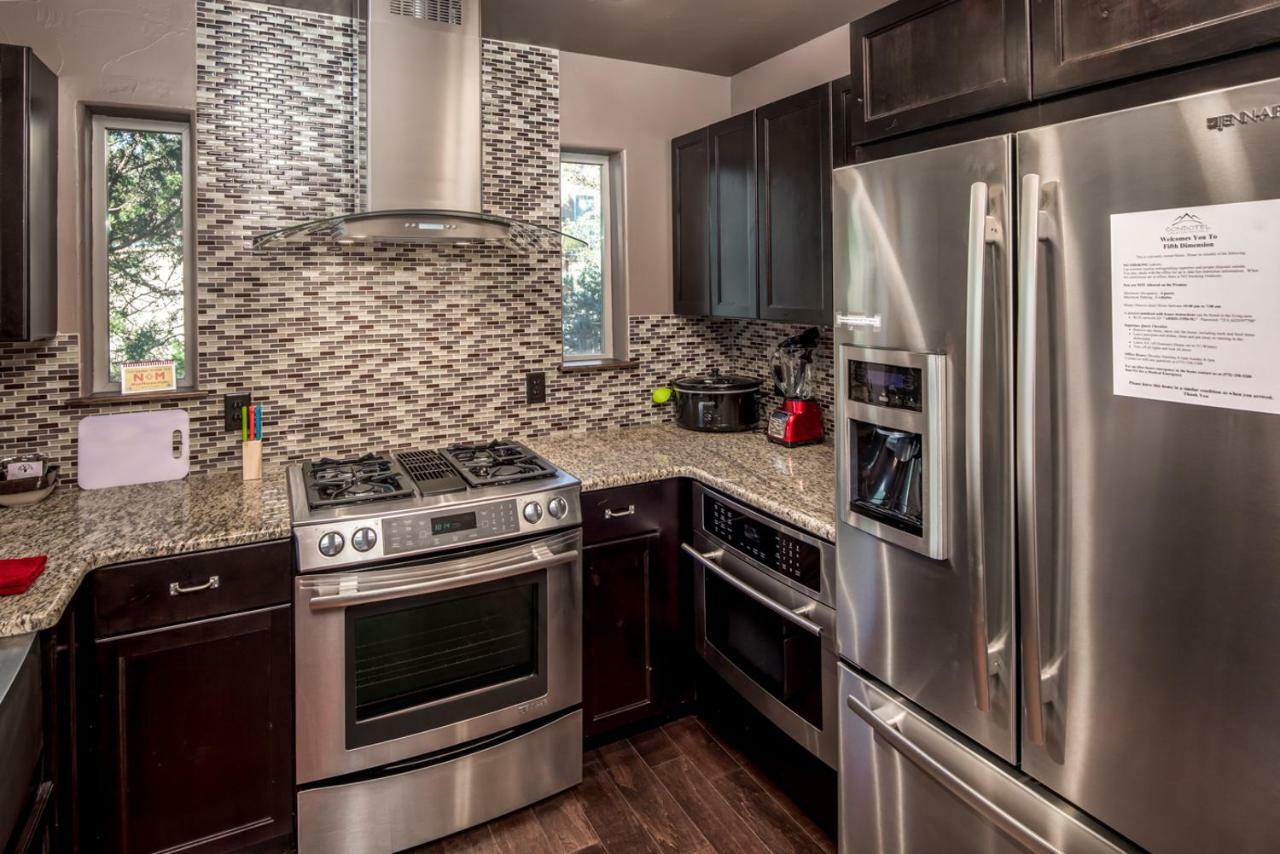 Fifth Dimension, 2 Bedrooms, Wifi, Hot Tub, Game Table, Grill, Sleeps 4 루이도소 외부 사진